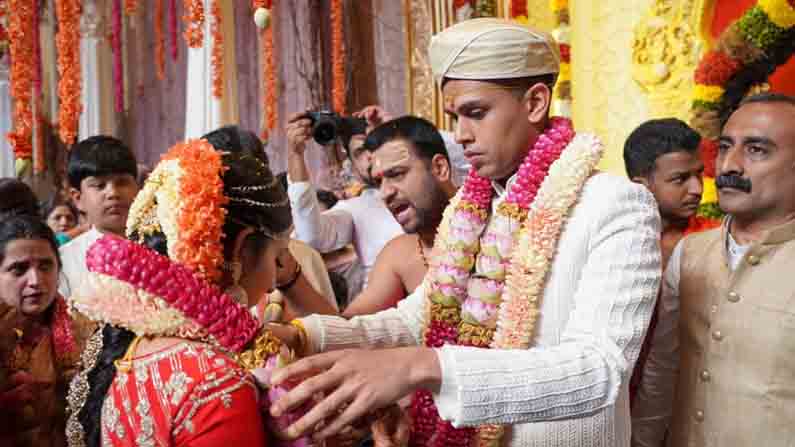 DK SHIVAKUMAR DAUGHTER MARRIAGE