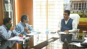 ರಾಮನಗರ-ಚನ್ನಪಟ್ಟಣ ಅಭಿವೃದ್ಧಿ; ಅಧಿಕಾರಿಗಳ ಜೊತೆ ಸಭೆ ನಡೆಸಿದ ಉಪಮುಖ್ಯಮಂತ್ರಿ ಡಾ. ಅಶ್ವತ್ಥ್ ನಾರಾಯಣ್