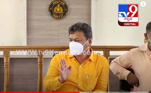 SP ರಿಷ್ಯಂತ್​ಗೆ ಅವಾಜ್ ಹಾಕಿದ್ದ ವಿಡಿಯೋ ವೈರಲ್ ಆಗುತ್ತಿದ್ದಂತೆ ಉಲ್ಟಾ ಹೊಡೆದ ಶಾಸಕ ರೇಣುಕಾಚಾರ್ಯ, ಹೇಳಿದ್ದೇನು ಗೊತ್ತಾ?