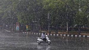 Monsoon 2021: ದೆಹಲಿಗೆ ಇಂದು ಮುಂಗಾರು ಪ್ರವೇಶ; ಕರ್ನಾಟಕದಲ್ಲಿ ಇಂದಿನಿಂದ ತೀವ್ರಗೊಳ್ಳಲಿದೆ ಮಳೆ