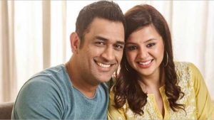 ಧೋನಿಯ ದಾಂಪತ್ಯ ಜೀವನಕ್ಕೆ ಭರ್ತಿ 11 ವರ್ಷ; ಈ ಜೋಡಿ ಹಕ್ಕಿಗಳ ಪ್ರೇಮ ಕಥೆ ಶುರುವಾಗಿದ್ದು ಹೇಗೆ ಗೊತ್ತಾ?