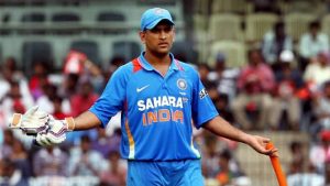 MS Dhoni: ಕೋಚ್ ಇರುವಾಗ ಧೋನಿಯ ಆಯ್ಕೆ ಯಾಕೆ? ಎಂದು ಪ್ರಶ್ನಿಸಿದ ಟೀಮ್ ಇಂಡಿಯಾ ಮಾಜಿ ಕ್ರಿಕೆಟಿಗ 
