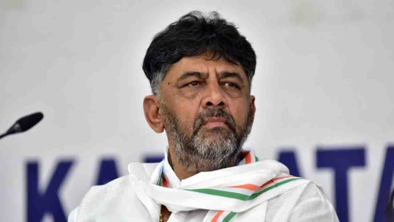 NCPCR files Suo moto case against Congress Leader KPCC President DK Shivakumar amid Mekedatu Padayatra | ಡಿಕೆ ಶಿವಕುಮಾರ್​ಗೆ ಮತ್ತೊಂದು ಸಂಕಷ್ಟ; ಮಕ್ಕಳ ಹಕ್ಕು ರಕ್ಷಣಾ ಆಯೋಗದಿಂದ ಸ್ವಯಂಪ್ರೇರಿತ ...