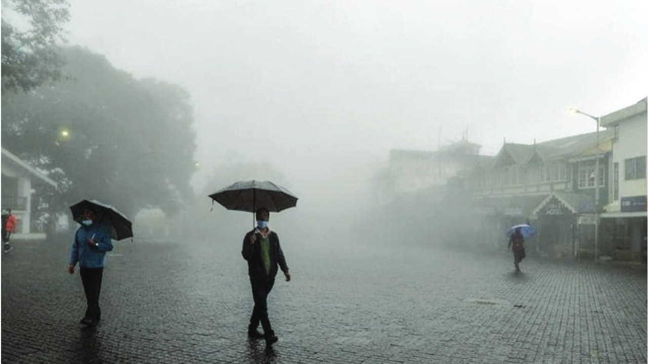 Karnataka Rain Karnataka Weather Today Rainfall Continues tilll April ...