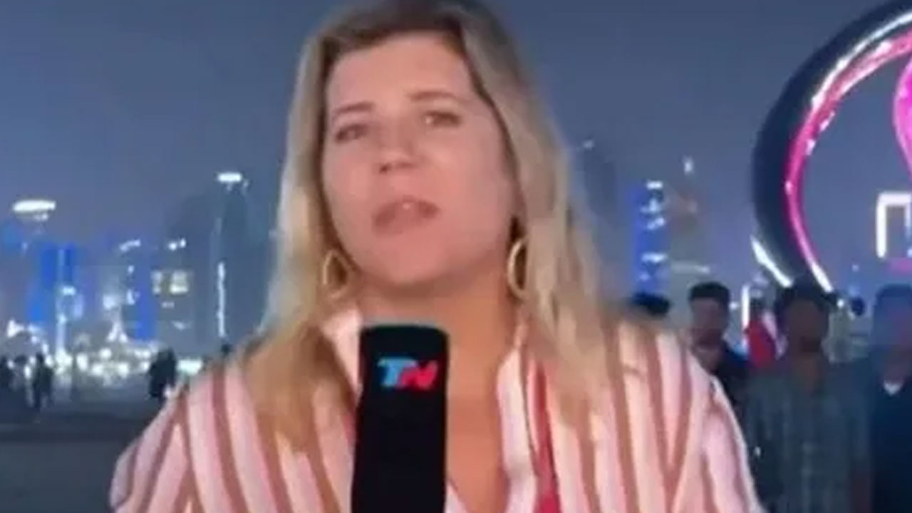 Hand bag stolen while reporting FIFA World Cup football match; A journalist rioted when she heard the response of the Qatari police when she complained